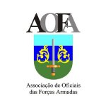 Logotipo com as letras ’AOFA’ no topo, uma espada centralizada em um escudo azul e verde com dois leões dourados, acompanhado do texto ’Associação de Oficiais das Forças Armadas’.