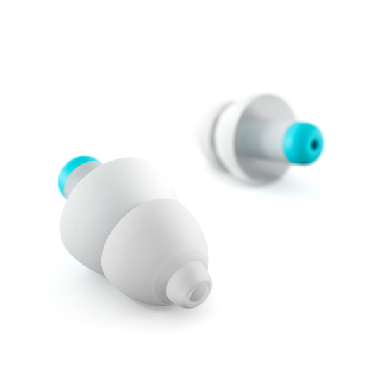 Bouchons d'oreilles pour enfants Alpine Pluggies Kids blancs avec embouts bleus.