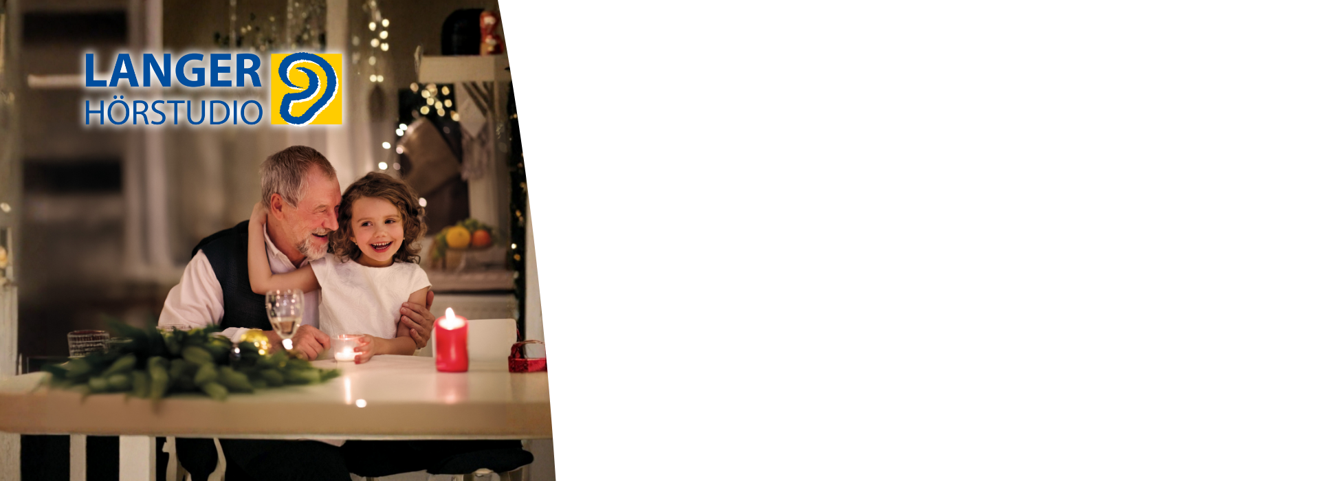 Ein Großvater mit seiner Enkelin in einer festlichem Umgebung