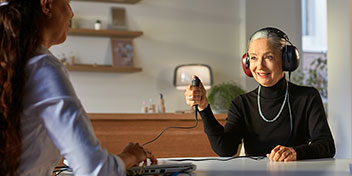 Kort ventetid på professionel høreprøve hos Audika