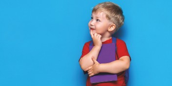 Esfuerzo auditivo niños