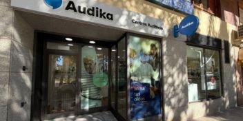 Fachada nuevo centro auditivo Audika Gandía