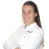 Andrea Espigares, especialista en cuidado auditivo en Audika Manresa