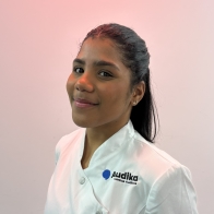 Rosa Alba, audioprotesista en Audika