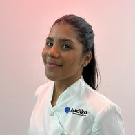 Rosa Alba, audioprotesista en Audika