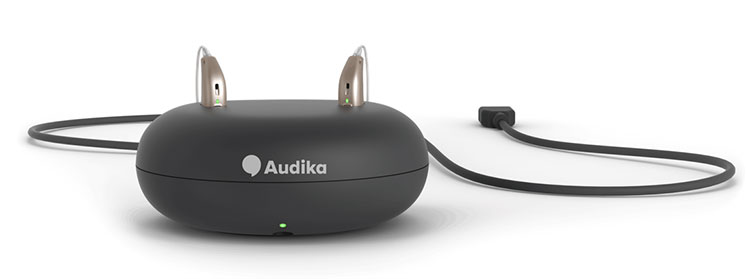 audífono recargable miniRITE R en cargador Audika