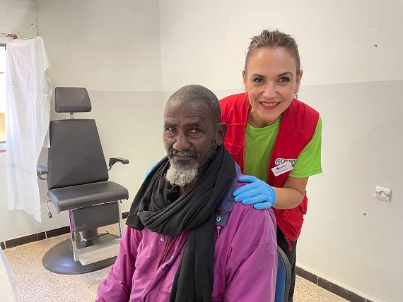 audika solidaria dona audífonos a los que más necesitan