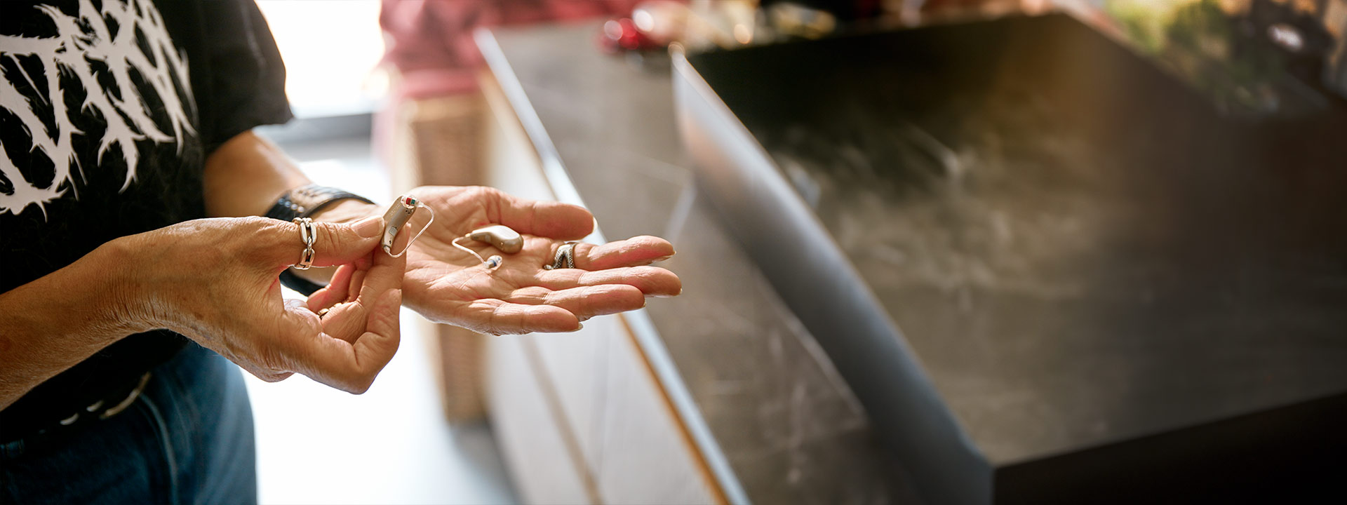 Donación de audífonos con Audika Solidaria