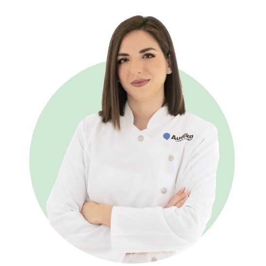 Alba, especialista en audioprótesis de Audika España.