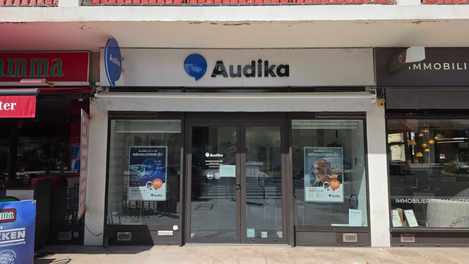 devanture centre auditif audika arcachon