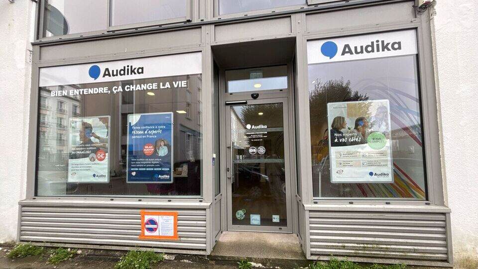 Devanture et vitrine de l'audioprothésiste Audika à Brest Pasteur