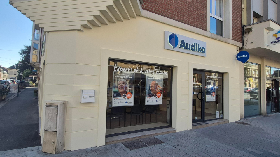 devanture centre auditif audika Cambrai