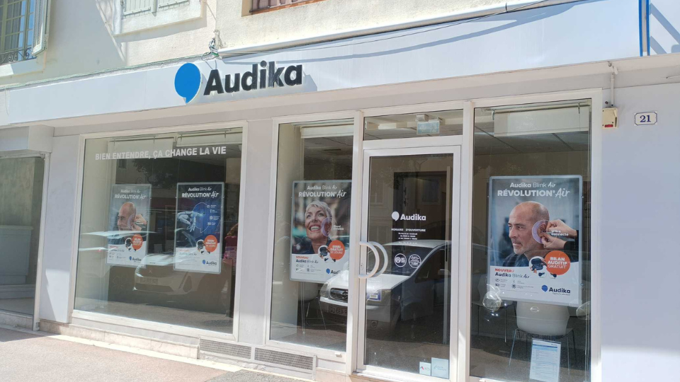 devanture centre auditif audika cavaillon