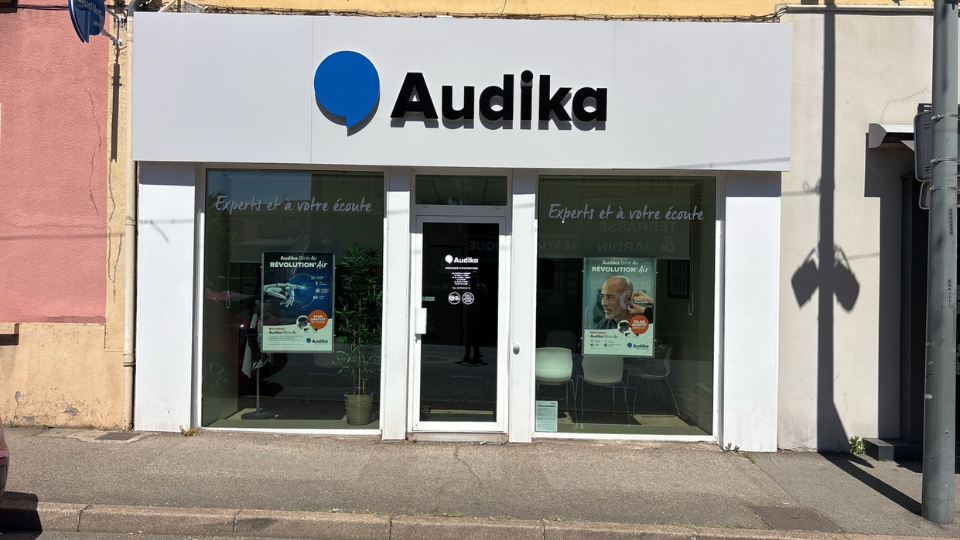 devanture centre auditif audika craponne