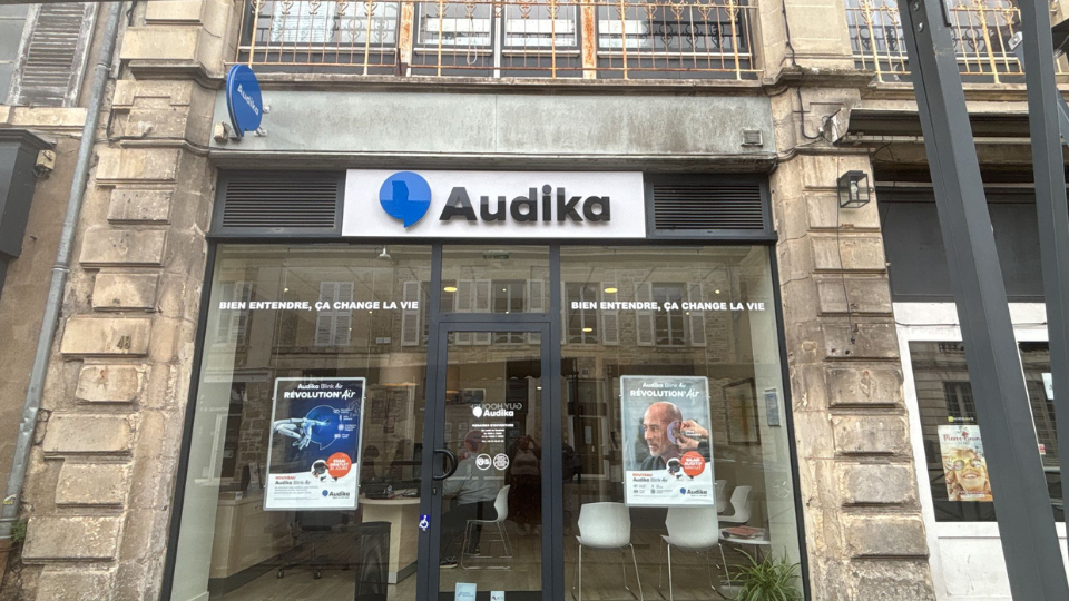 devanture centre auditif audika fontenay