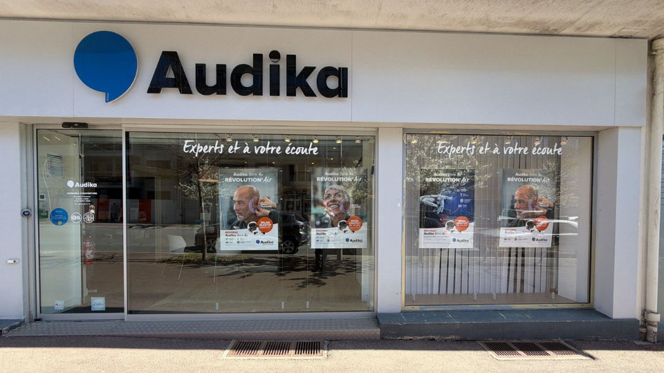devanture centre auditif audika la baule palmiers