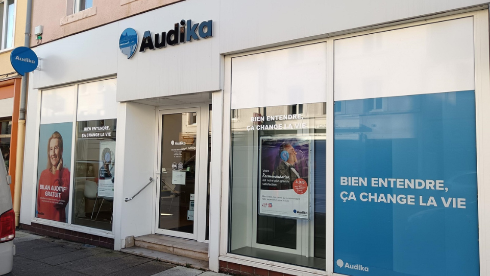 devanture centre auditif audika le creusot