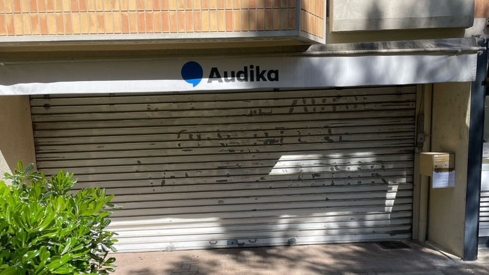 devanture centre auditif audika plan de cuques