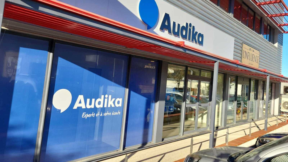 devanture centre auditif audika prades