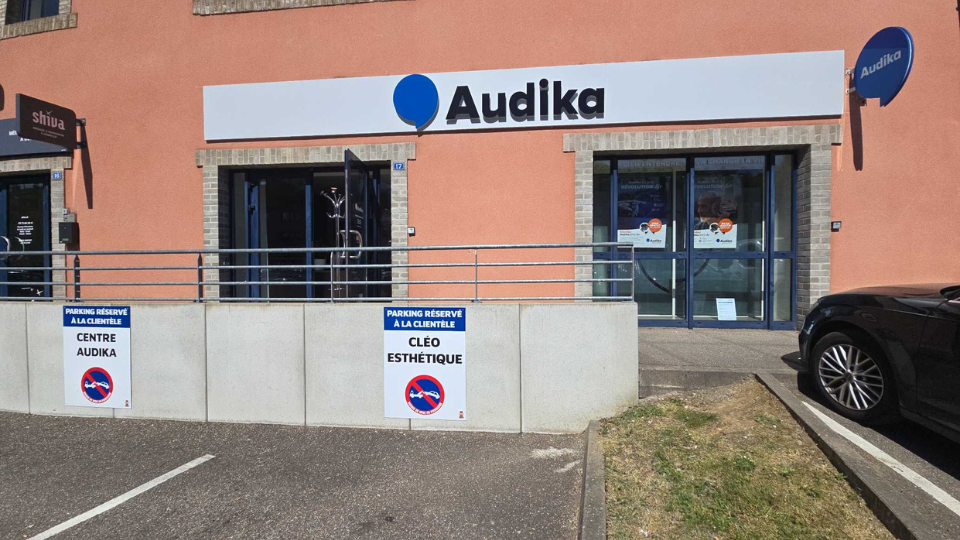 devanture centre auditif audika saint julien les metz