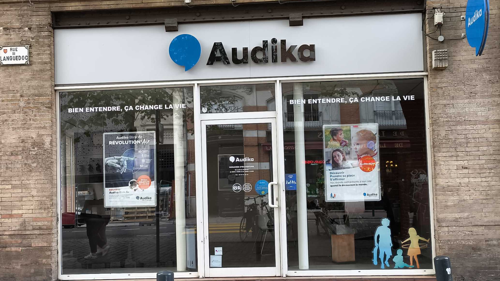 devanture centre auditif audika toulouse languedoc