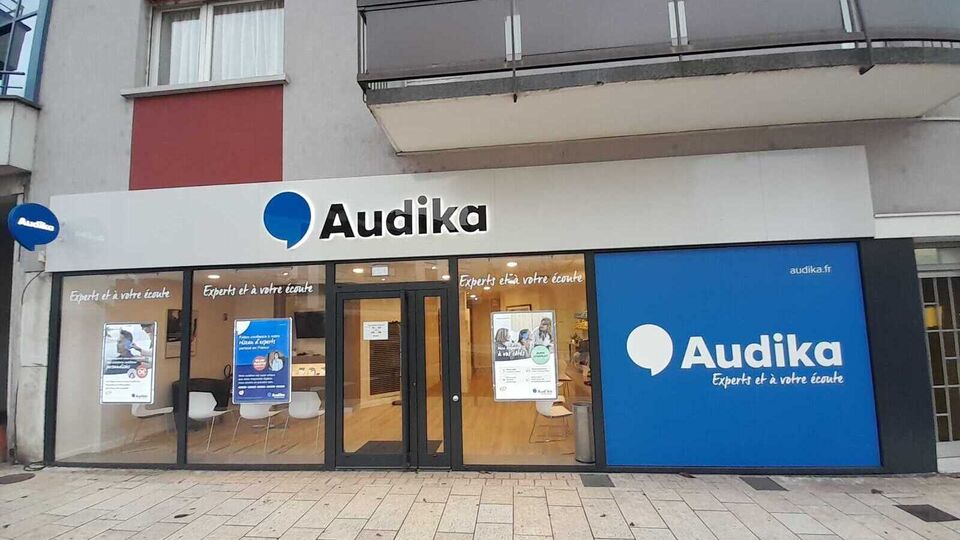 Devanture et vitrine du centre auditif Audika à Hagondange