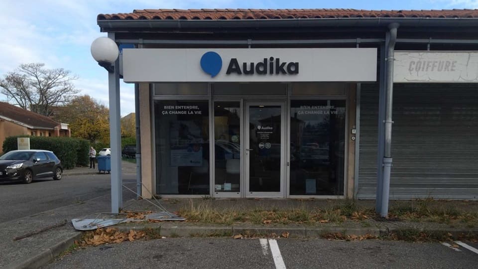 Devanture et vitrine de l'audioprothésiste Audika à Saint-Orens-de-Gameville