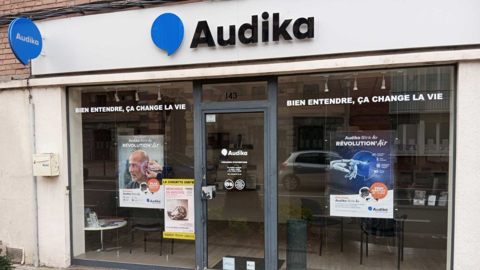 devanture centre auditif audika loos