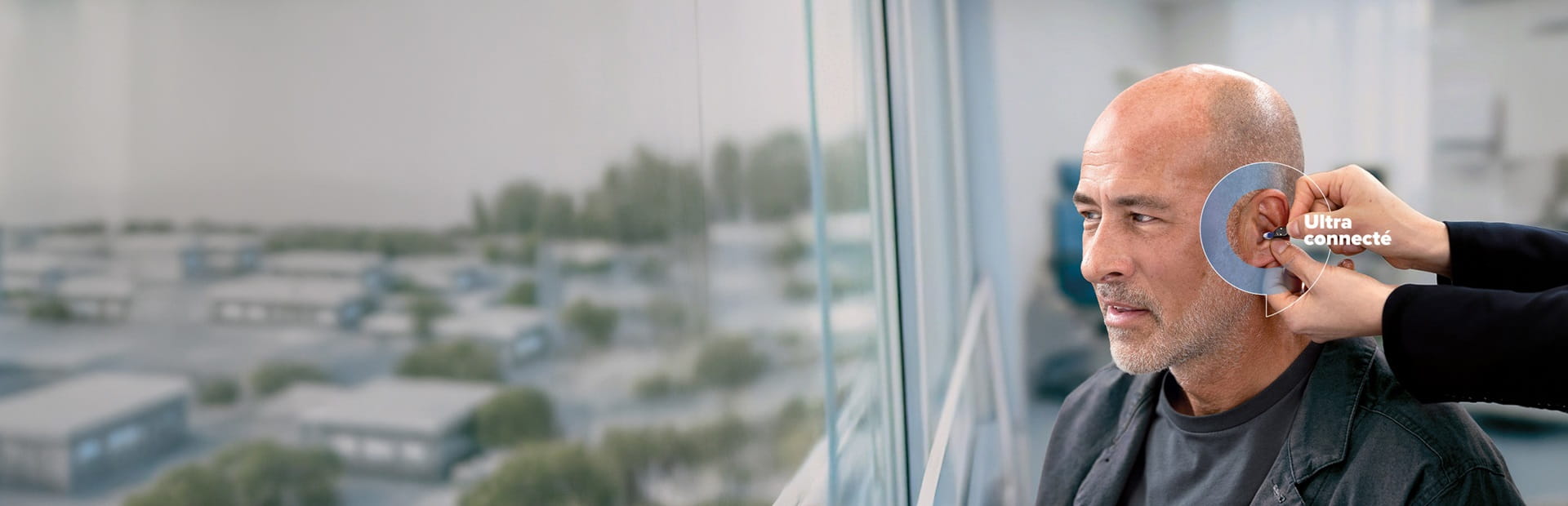 Homme test des appareils blink Air