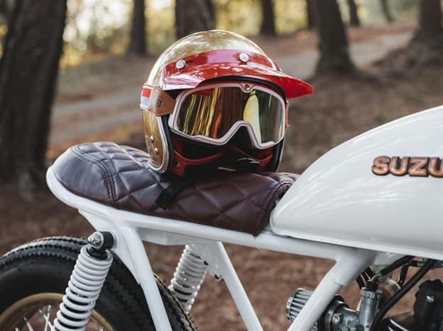 Protéger son audition à moto grâce à un casque adapté