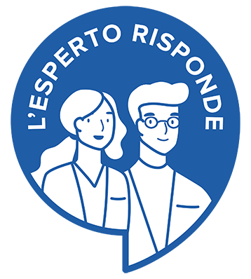 Un’illustrazione circolare blu raffigura due professionisti sorridenti stilizzati, un uomo con occhiali e una donna con capelli lunghi. Sopra di loro compare il testo: ’L’ESPERTO RISPONDE’.