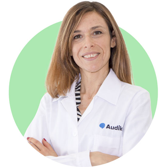 Katia Vinai, audioprotesista presso il centro acutico Audika.