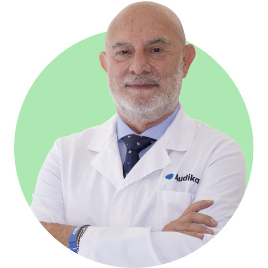 Marco Arcari, audioprotesista presso il centro acutico Audika.