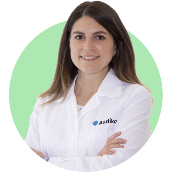 Sara Esposito, audioprotesista presso il centro acutico Audika.