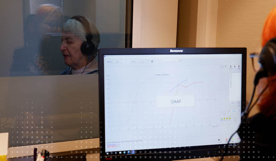 Hoe wordt een gehoortest uitgevoerd bij Audika?