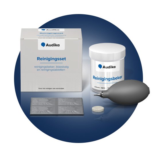 Reinigingsset voor hoortoestellen met reinigingsbeker, blaasbalg, reinigingstabletten en accessoires van Audika