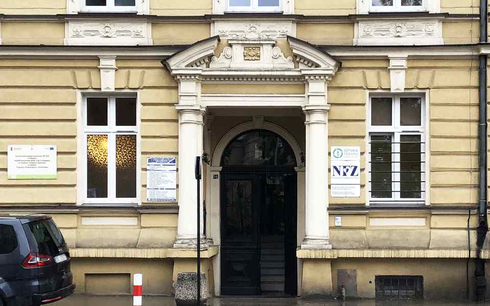 dolnoslaskie-klodzko-ul-wojska-polskiego-16-outside-01