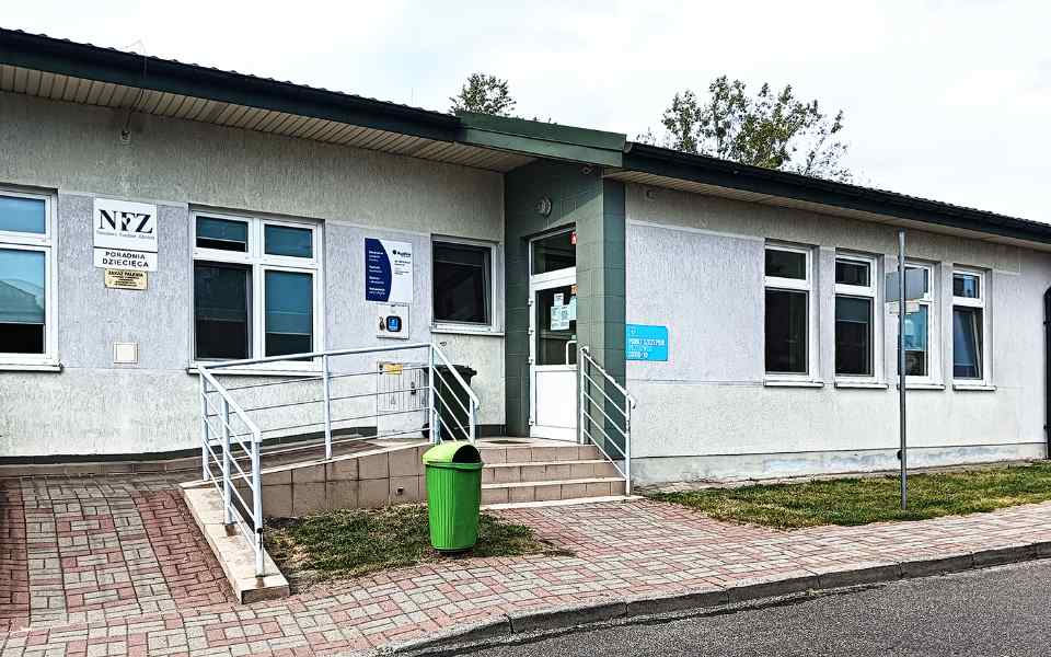 kujawsko-pomorskie-rypin-ul-3-maja-2-(outside-01)