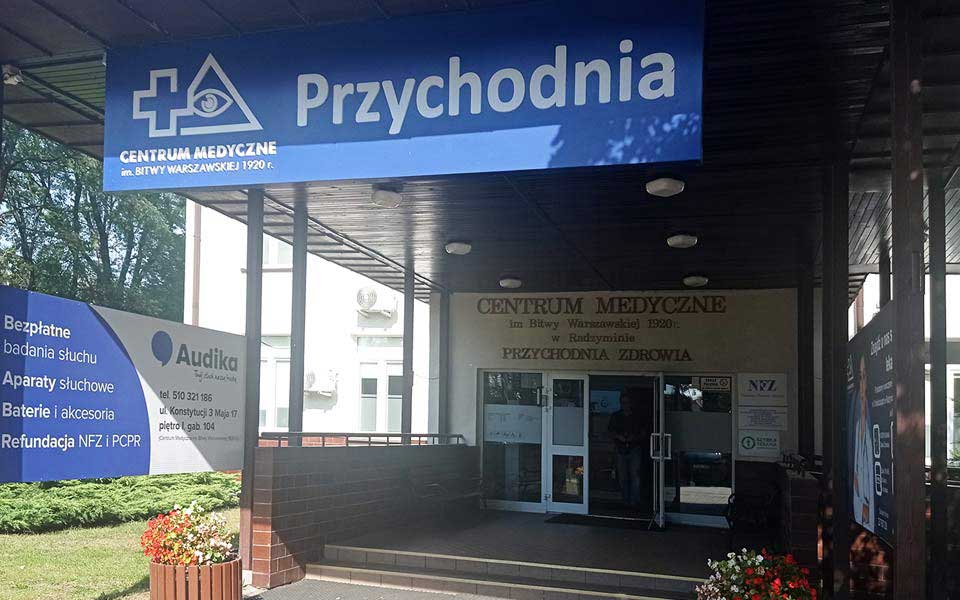 mazowieckie-radzymin-ul-konstytucji-3-maja-17-(outside-01)