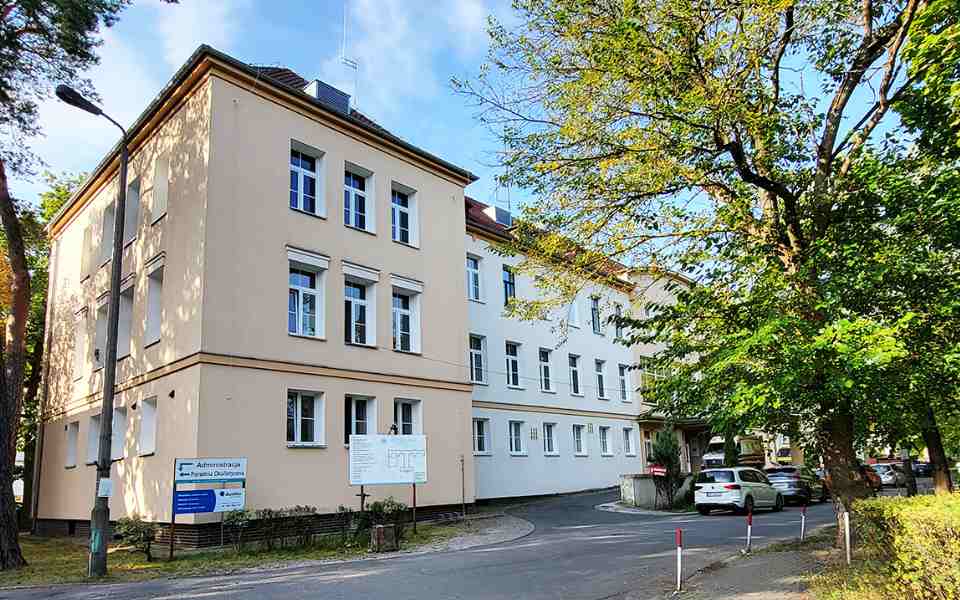 lubuskie-kostrzyn-nad-odra-ul-narutowicza-6-(outside-01)