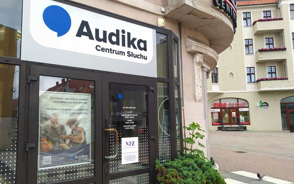 lubuskie-zielona-gora-al-niepodleglosci-1-(outside-01)