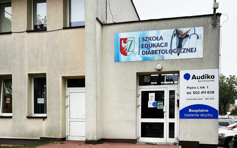 mazowieckie-zielonka-ul-mickiewicza-18-(outside-01)