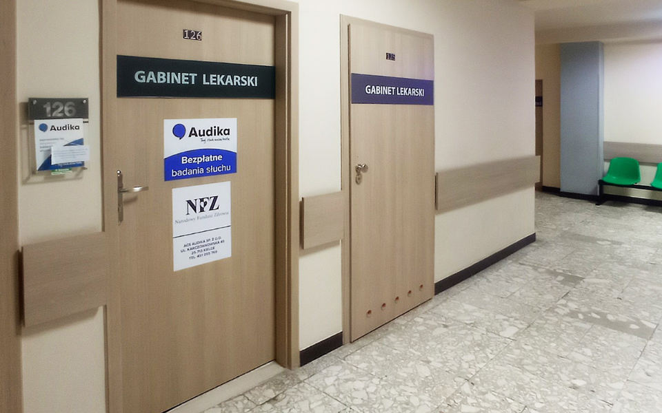 swietokrzyskie-kielce-ul-karczowkowska-45-(outside-01)