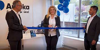  Audika firar 5-årsjubileum och inviger ny hörselklinik i Tyresö Centrum. Upptäck Audikas tjänster och boka ditt hörseltest idag.