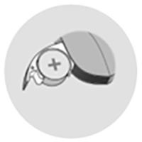  Illustration av hur du byter batterier på en bakom-örat-hörapparat