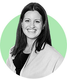  Ezgi, försäljningschef på Audikas hörselklinik