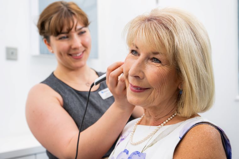 Jennie Bond receiving a professional hearing test at Audika clinic