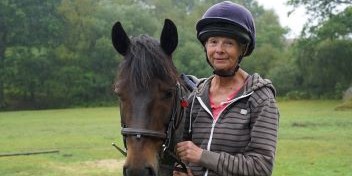 Hearing aids transformed daily life and enabled horseback riding confidence - Audika case study.