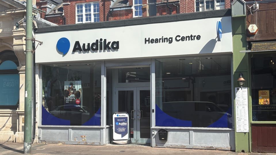 Exterior of Bournemouth Audika branch 104 Poole Road