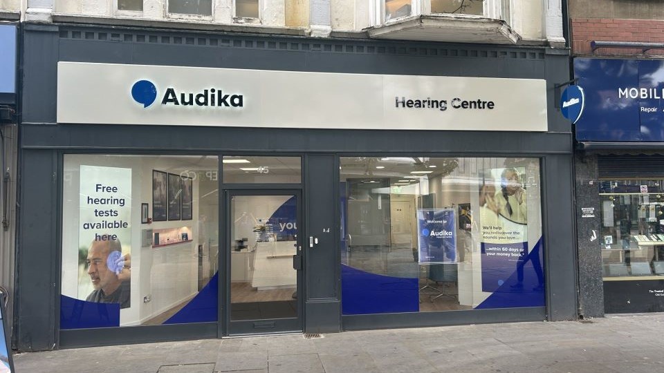 Exterior of Audika Doncaster clinic